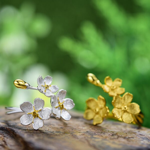 Imagem do Brinco Flor Selvagem em Prata 925 e Ouro 18k | ARISCA